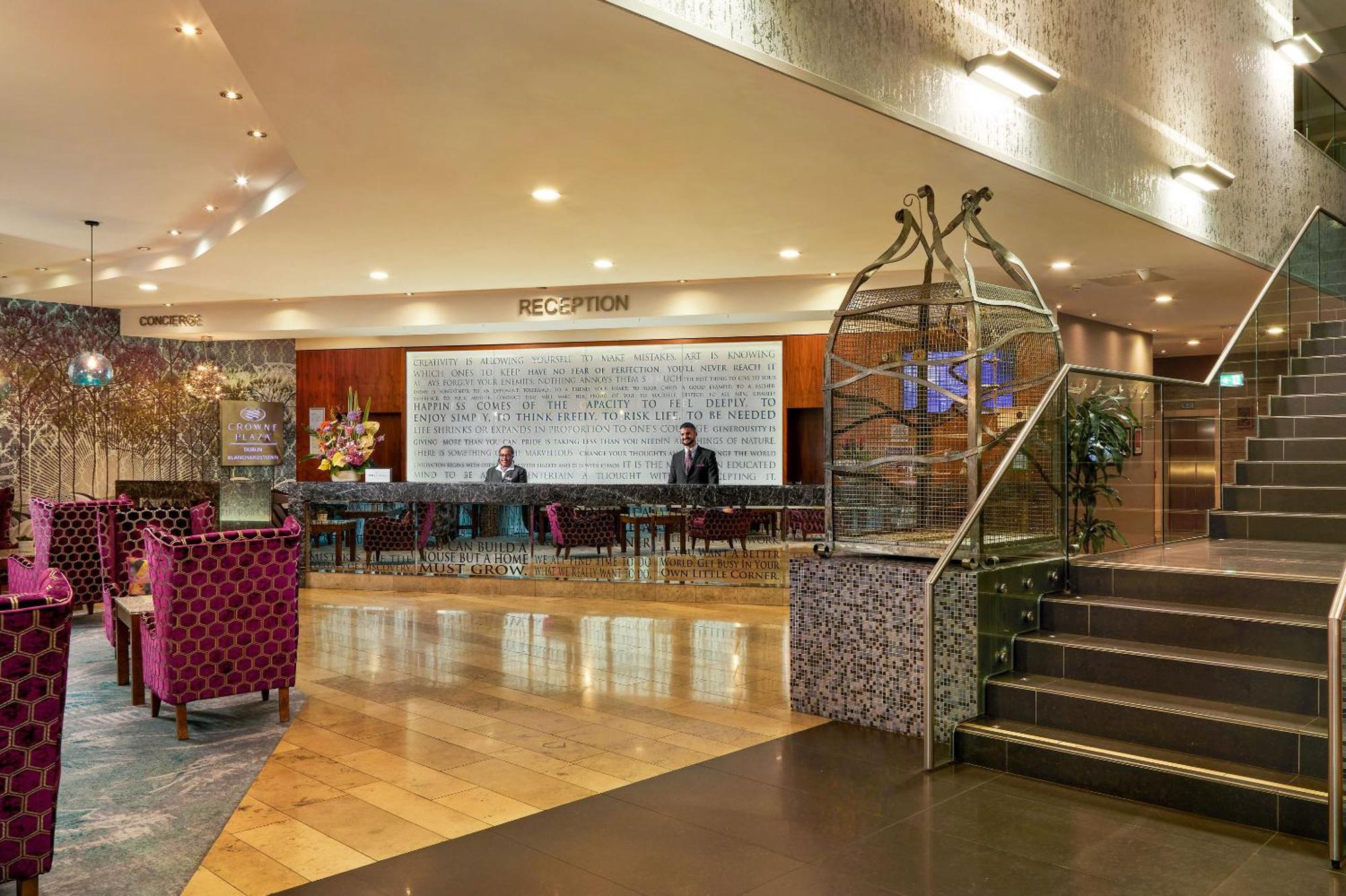 Crowne Plaza Dublin Blanchardstown By Ihg Hotel Exterior foto